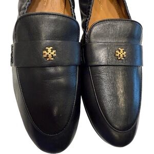 Tory Burch Women’s Ballet Loafers Black Leather Gold Logo NEW Size 8